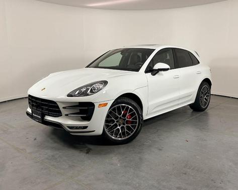 2015 Porsche Macan Turbo