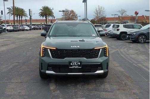 Green 2026 Kia Sorento Hybrid EX