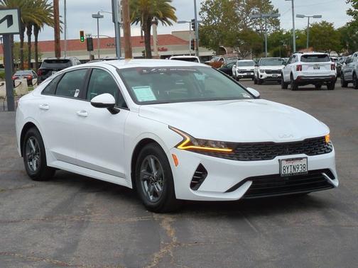2022 Kia K5 LXS