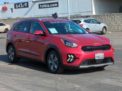 2022 Kia Niro Plug-In Hybrid EX Premium