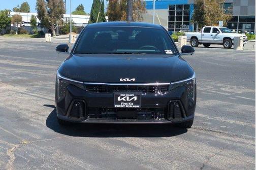 Aurora Black Pearl 2026 Kia K4 GT-Line Turbo