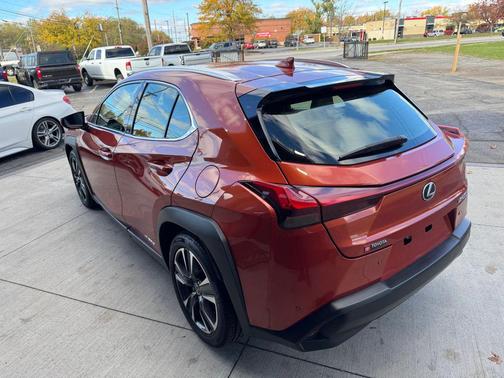 2020 Lexus UX 250h F Sport
