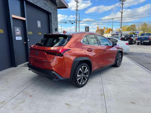 2020 Lexus UX 250h F Sport