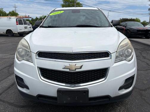 Summit White 2015 Chevrolet Equinox LS