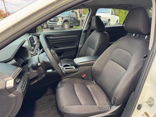 2023 Nissan Altima S FWD