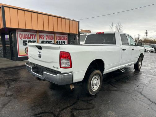 2022 RAM 2500 Tradesman Crew Cab 4x4 8' Box
