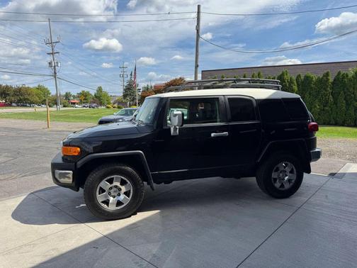 2010 Toyota FJ Cruiser Base