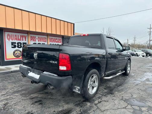 2017 RAM 1500 Express