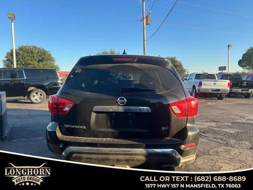 2019 Nissan Pathfinder SV