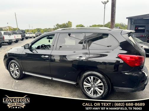 2019 Nissan Pathfinder SL