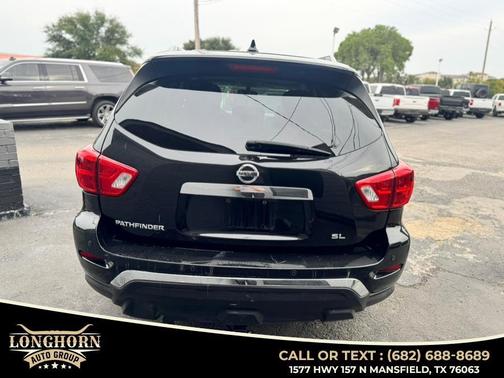 2019 Nissan Pathfinder SL