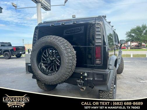 Black 2003 Hummer H2 Base