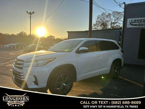 2017 Toyota Highlander LE I4