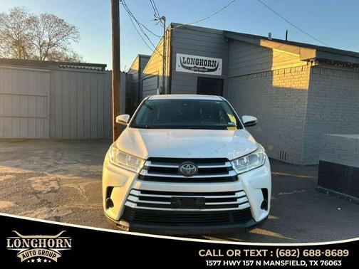 2017 Toyota Highlander LE I4