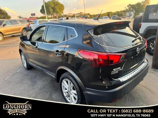 2018 Nissan Rogue Sport SV