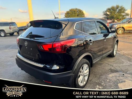 2018 Nissan Rogue Sport SV