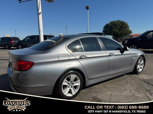 2012 BMW 528 4dr Sdn 528i RWD