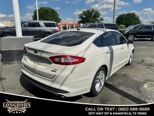 2015 Ford Fusion SE