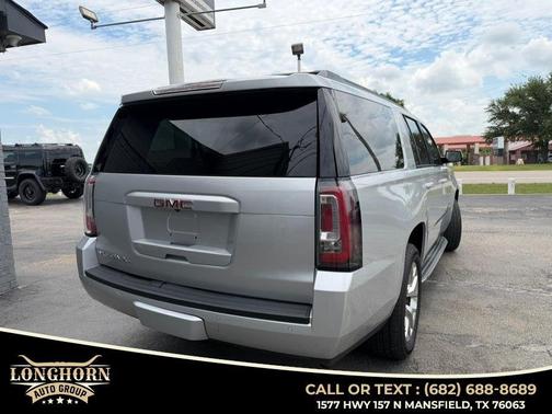 Gray 2016 GMC Yukon XL SLT