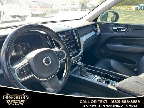 2018 Volvo XC60 T5 Momentum