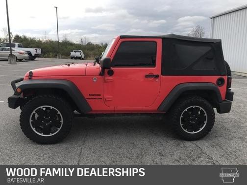 Photo 2 of 24 of 2013 Jeep Wrangler Sport