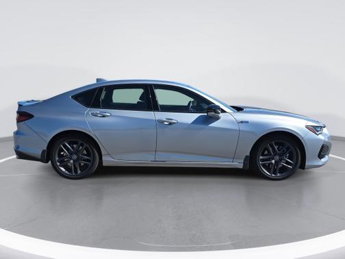 2025 Acura TLX 