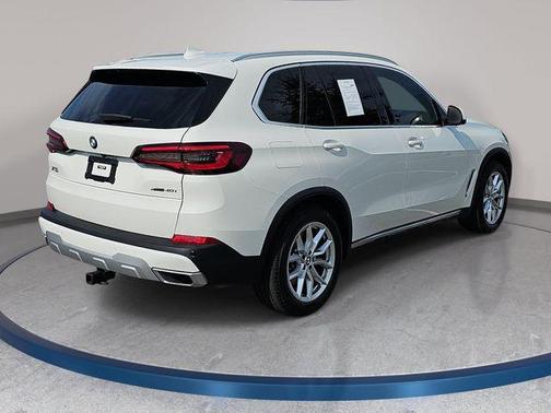 Alpine White 2021 BMW X5 xDrive40i