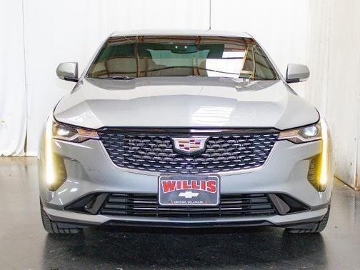 2024 Cadillac CT4 Luxury