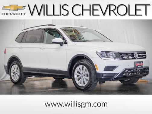 Pure White 2018 Volkswagen Tiguan 2.0T SE