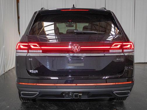 2025 Volkswagen Atlas 2.0T SE w/Technology 4MOTION