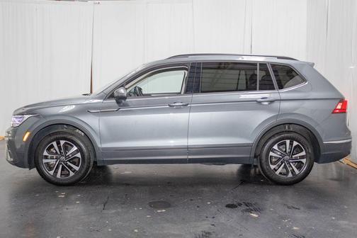 Platinum Gray Metallic 2024 Volkswagen Tiguan 2.0T S 4MOTION