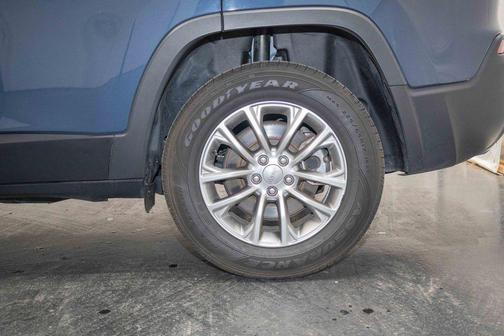 2022 Jeep Cherokee Latitude Lux