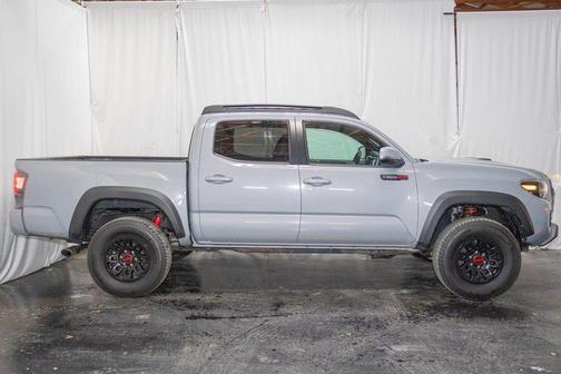 2017 Toyota Tacoma Base