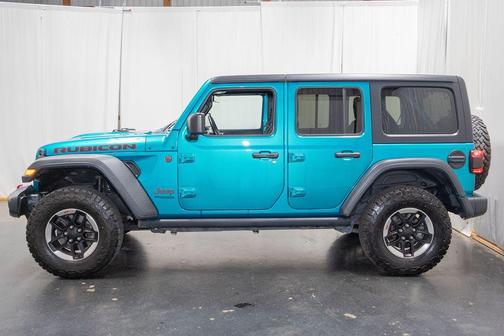 Bikini Pearlcoat 2020 Jeep Wrangler Unlimited Rubicon