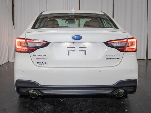 2024 Subaru Legacy Touring XT