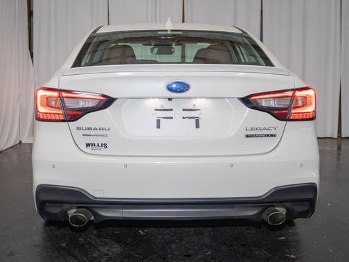 2024 Subaru Legacy Touring XT