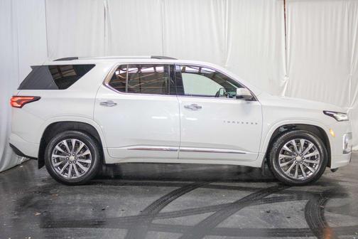2022 Chevrolet Traverse Premier