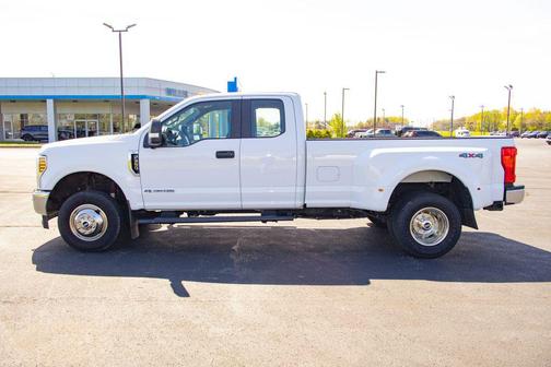 Oxford White 2019 Ford F-350 XL