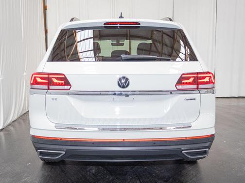 2023 Volkswagen Atlas 2.0T SE w/Technology 4MOTION