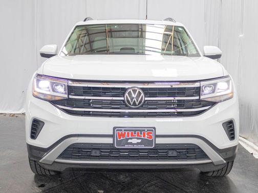 2023 Volkswagen Atlas 2.0T SE w/Technology 4MOTION