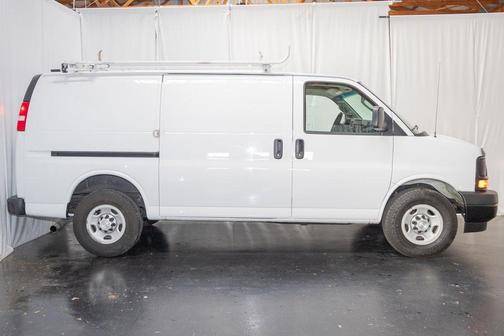 2017 Chevrolet Express 2500 Work Van