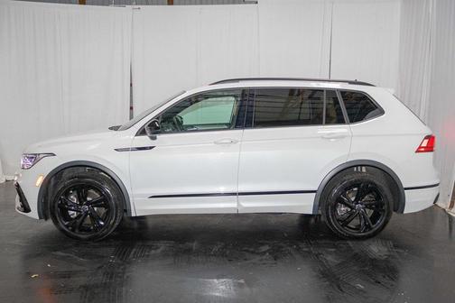 2024 Volkswagen Tiguan 2.0T SE R-Line Black 4MOTION