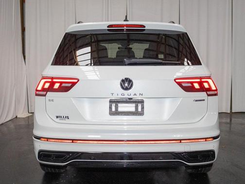 2024 Volkswagen Tiguan 2.0T SE R-Line Black 4MOTION
