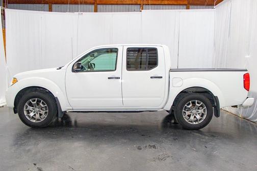 2021 Nissan Frontier SV