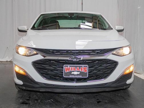 2022 Chevrolet Malibu FWD RS