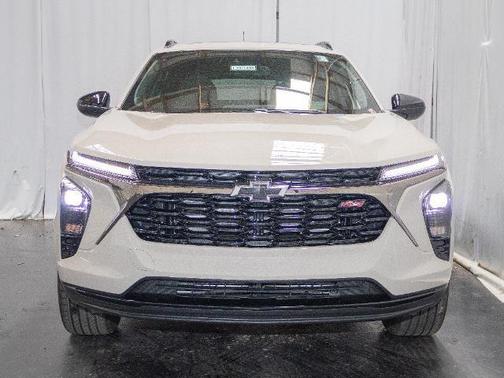 White Sands 2026 Chevrolet Trax FWD 2RS