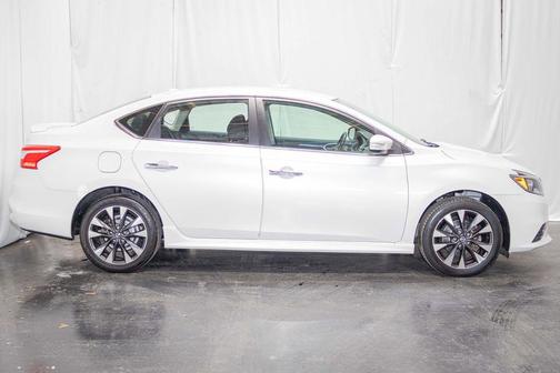 2019 Nissan Sentra SR