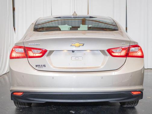 Mineral Gray Metallic 2024 Chevrolet Malibu FWD 1LT