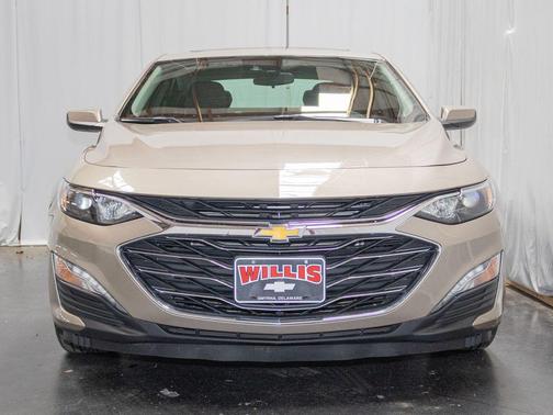 Mineral Gray Metallic 2024 Chevrolet Malibu FWD 1LT
