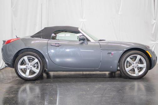 Sly (Dark Steel Gray Metallic) 2008 Pontiac Solstice Base